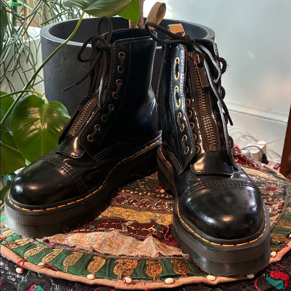Dr. Martens Black Vegan Sinclair Platform Combat Boots - Picture 3 of 5